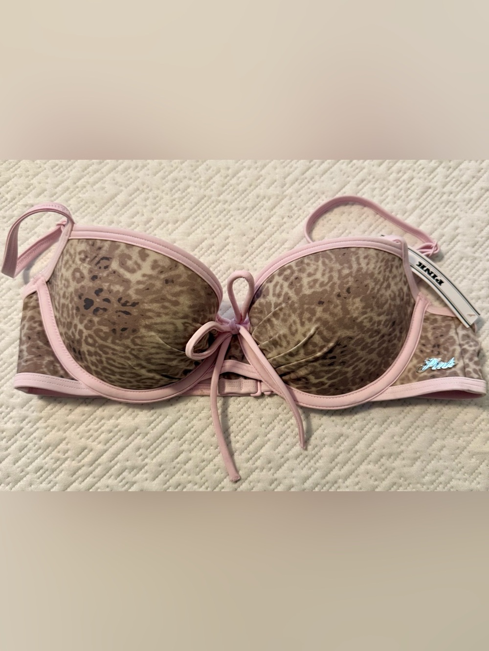Pink Victoria’s Secret bra cheetah SP NWT
